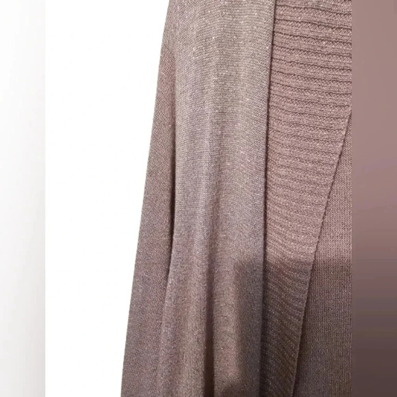 Verve Gold Metallic Shimmer Cardigan - Picture 2 of 8